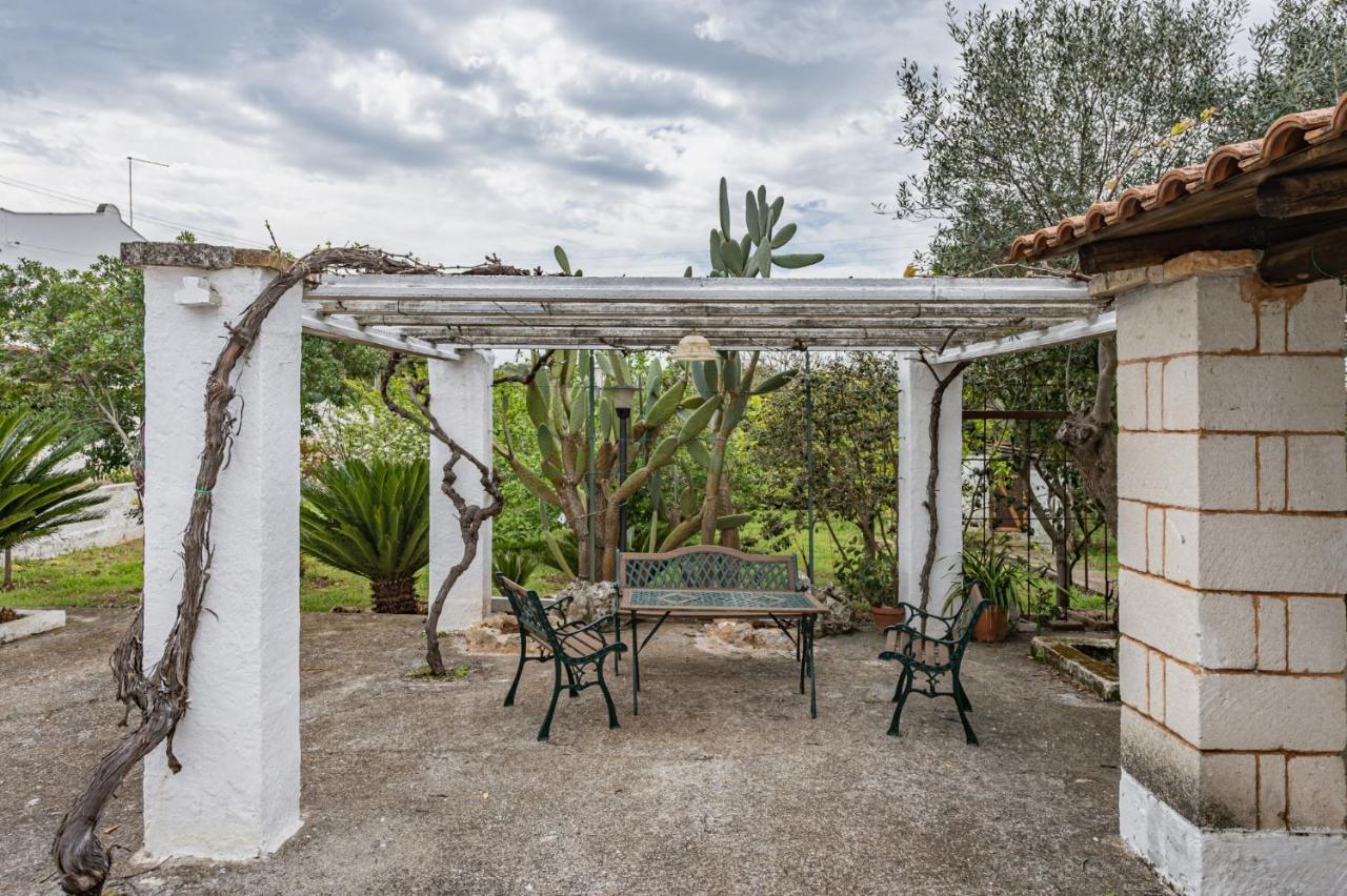 Trullo Saraceno By Rentbeat Villa Ostuni Exteriör bild